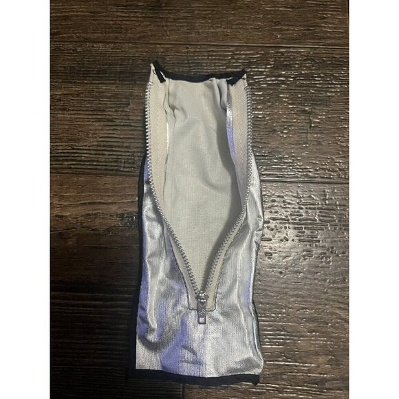 Vintage Barbie Silver Bag With Sleeping Bag - Picture 3 of 4